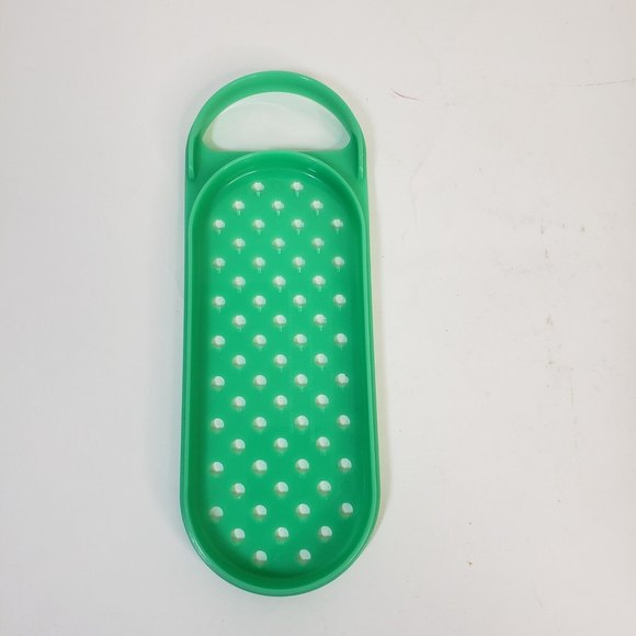 Vintage Tupperware 1374-9 Cheese Grater Jadite Green 9" - Picture 1 of 4